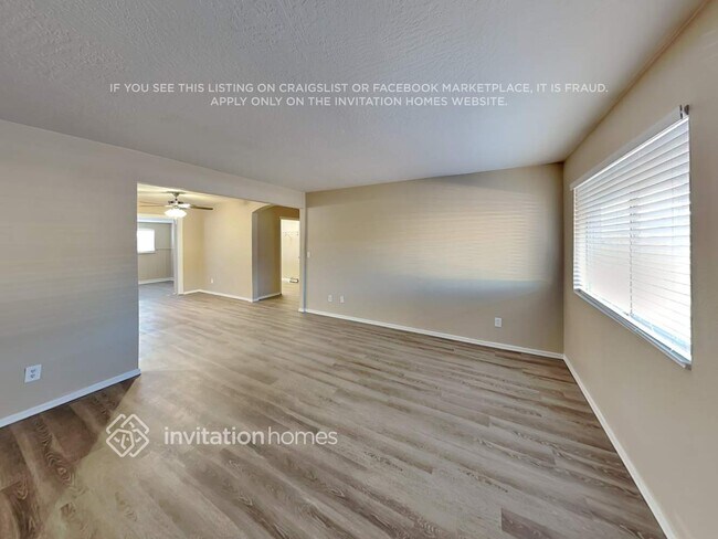 Foto del edificio - 4107 W Desert Hills Dr