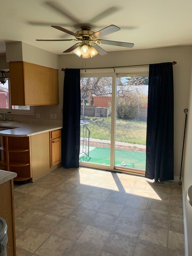 Building Photo - 3213 Boxelder Dr
