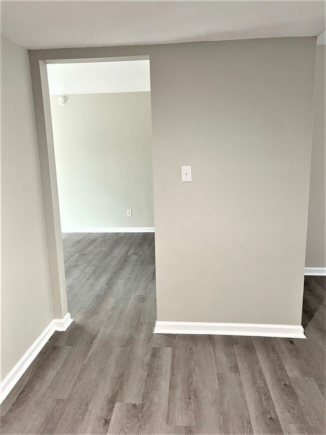 Building Photo - 107 Villa Dr