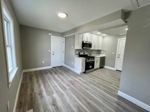 Building Photo - 103 Felton St