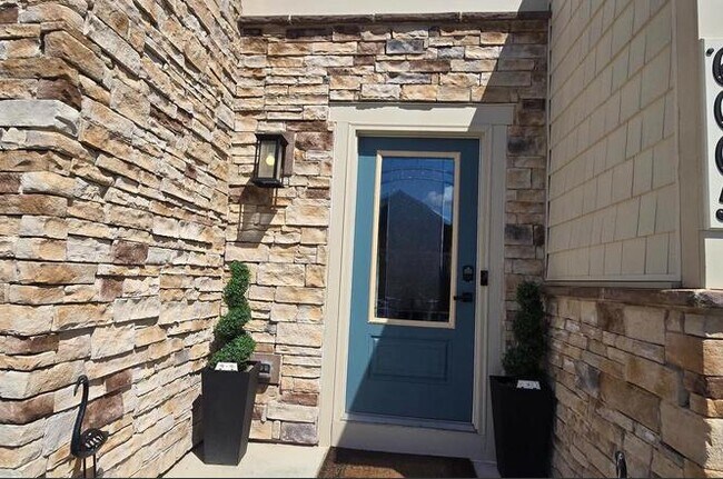 Foto del edificio - 6005 Calla Pl