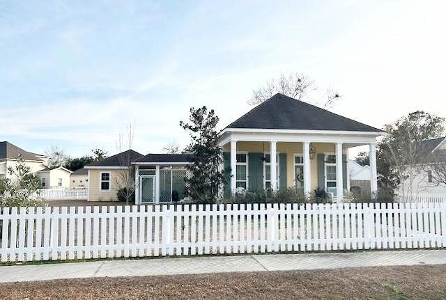 Building Photo - 1524 Darlington St