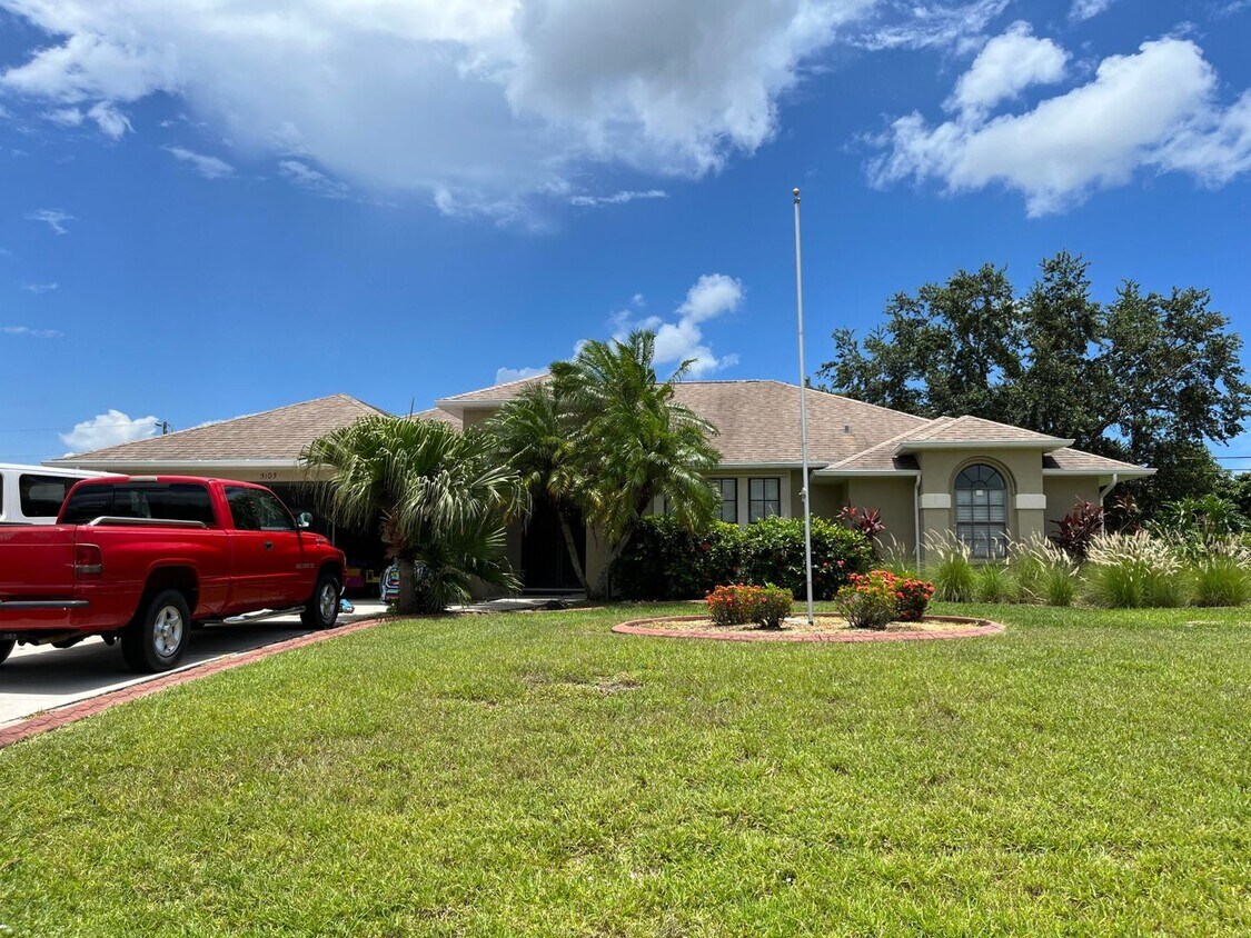 Primary Photo - Annual Rental