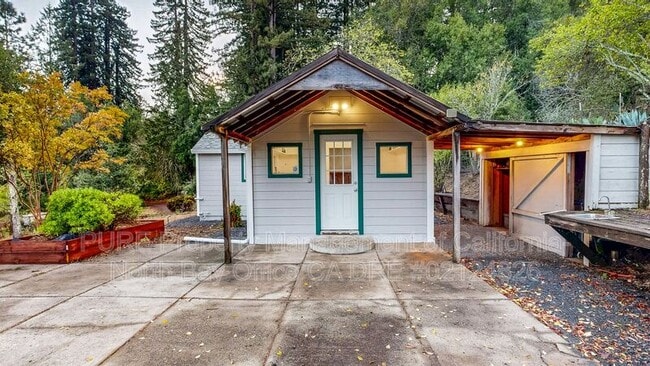 Foto del edificio - 3221 Acreage Ln