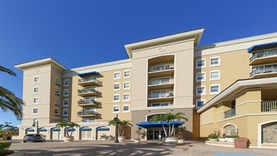 Building Photo - 1064 N Tamiami Trl