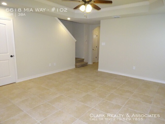 Building Photo - 6618 Mia Way #102, San Antonio, TX. 78233
