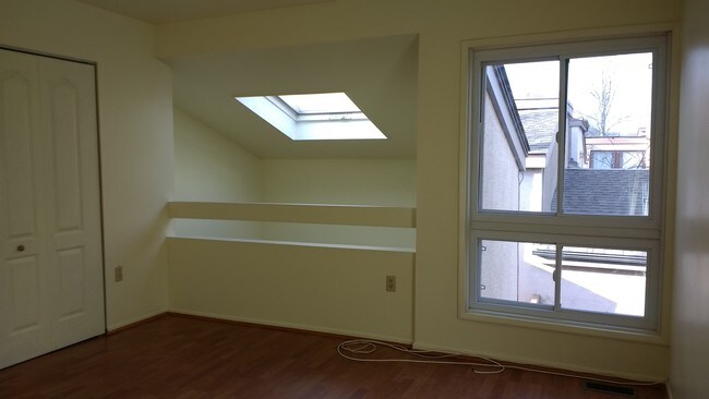 Foto del edificio - 11222 Snowflake Ct