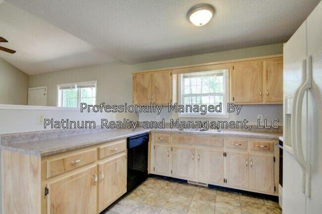 Building Photo - 2009 Timberline Cir