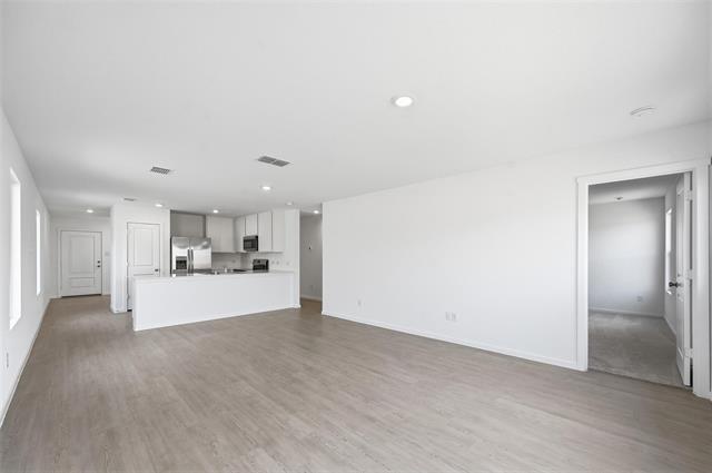 Foto del edificio - 6422 Willet Rd