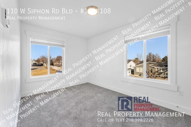 Foto del edificio - 110 W Siphon Rd