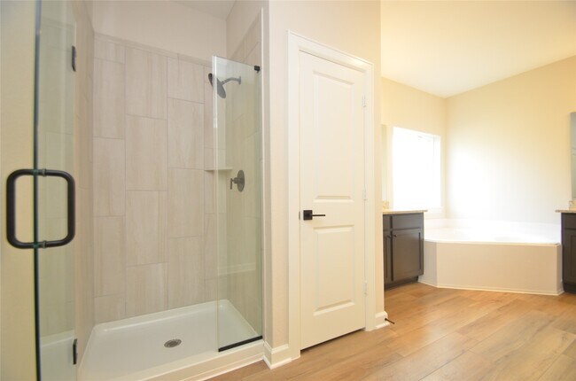 Foto del edificio - 2925 Floating Barque Dr