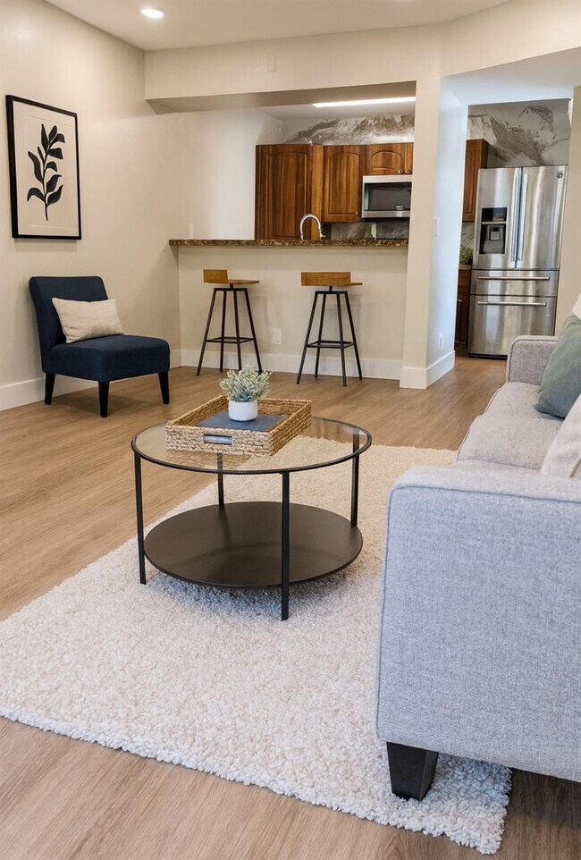 Foto del edificio - 2720 Forest Hills Blvd