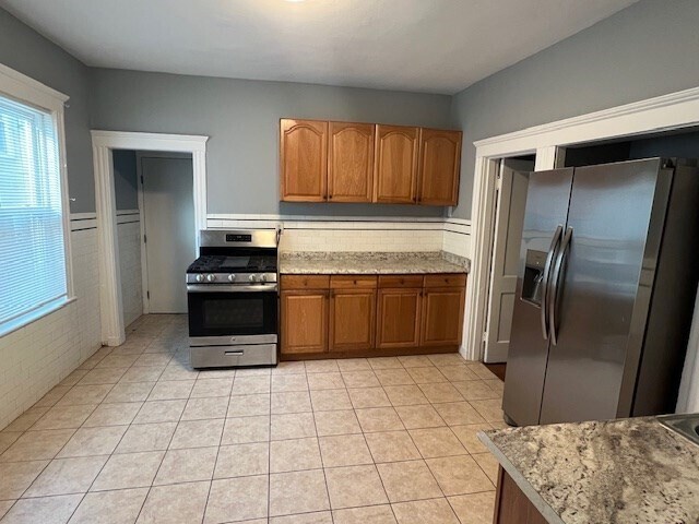 Building Photo - 146 Homestead St