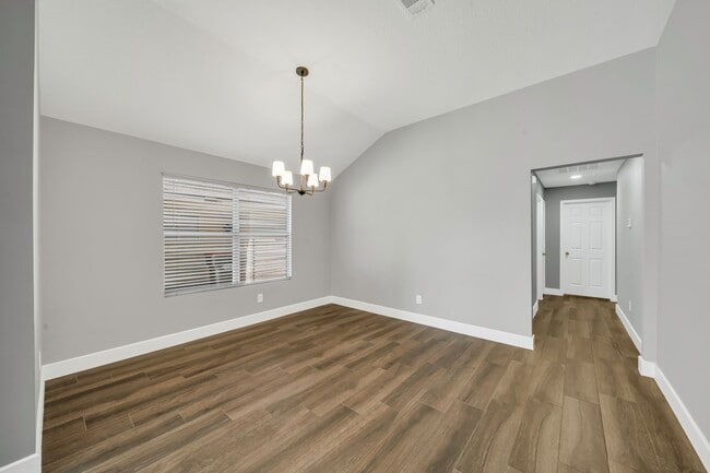 Building Photo - 15938 Wisteria Hill St