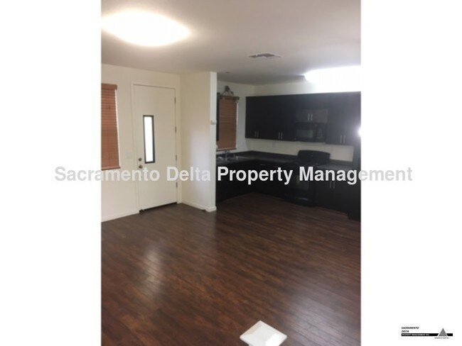 Building Photo - Modern Loft Living in West Sac!!