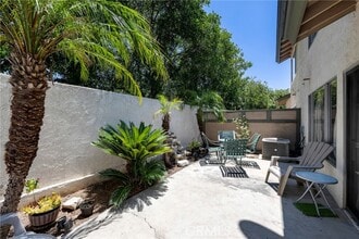 Building Photo - 6646 Vista Loma