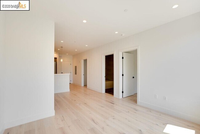 Foto del edificio - 2747 San Pablo Ave