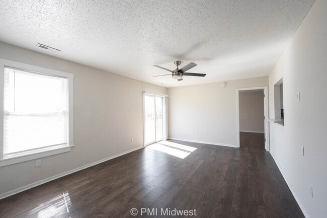 Building Photo - "Charming 3-Bedroom Home with 2 Full Baths in Kokomo – Perfect Space for Comfortable Living!"