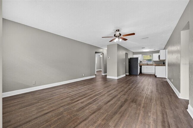 Foto del edificio - 4621 25th Ave S