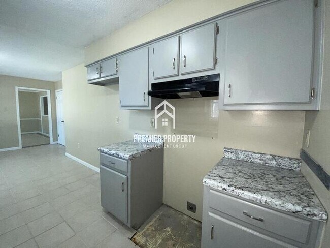 Foto del edificio - 4402 Port Haven Cove