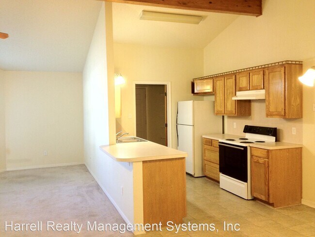 Building Photo - 2 br, 2 bath House - 1617 Breezy