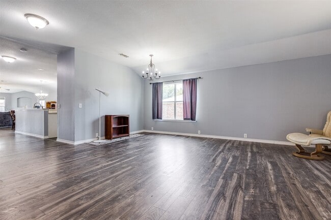 Building Photo - 2402 Pheasant Run