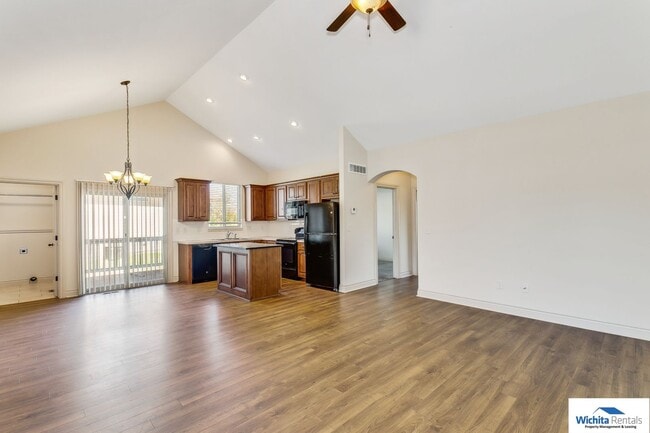 Foto del edificio - 1716-1718 Bedford