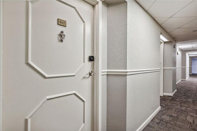 Foto del edificio - 2479 Peachtree Rd NE