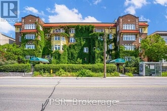 Building Photo - 1599 Bathurst St