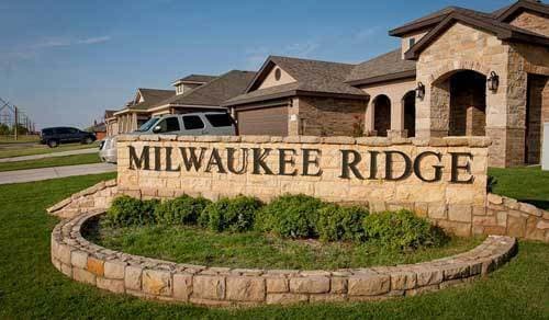 Foto principal - 6 or 12 month lease! Half off first full m...