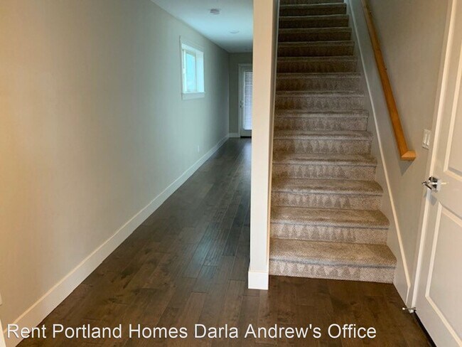 Foto del edificio - 4 br, 3 bath House - 2105 NW 163rd Terrace