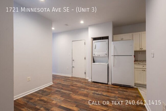 Foto del edificio - 1721 Minnesota Ave SE
