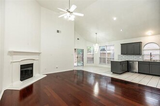 Building Photo - 9901 Bend Ct