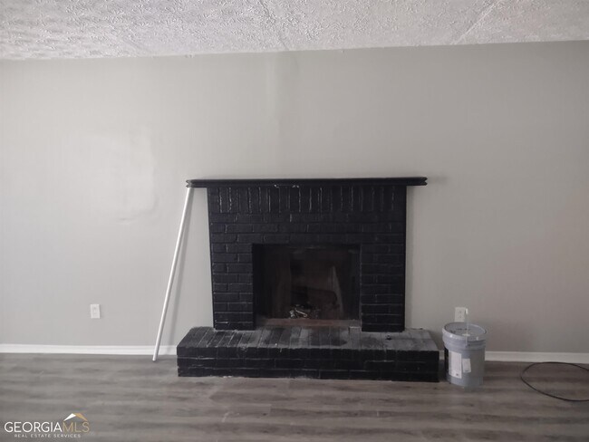 Building Photo - 136 Appleton Blvd