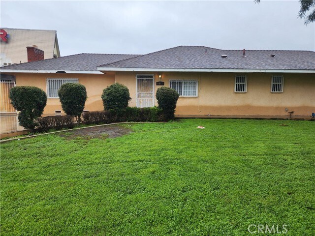 Foto principal - 9015 Carron Dr