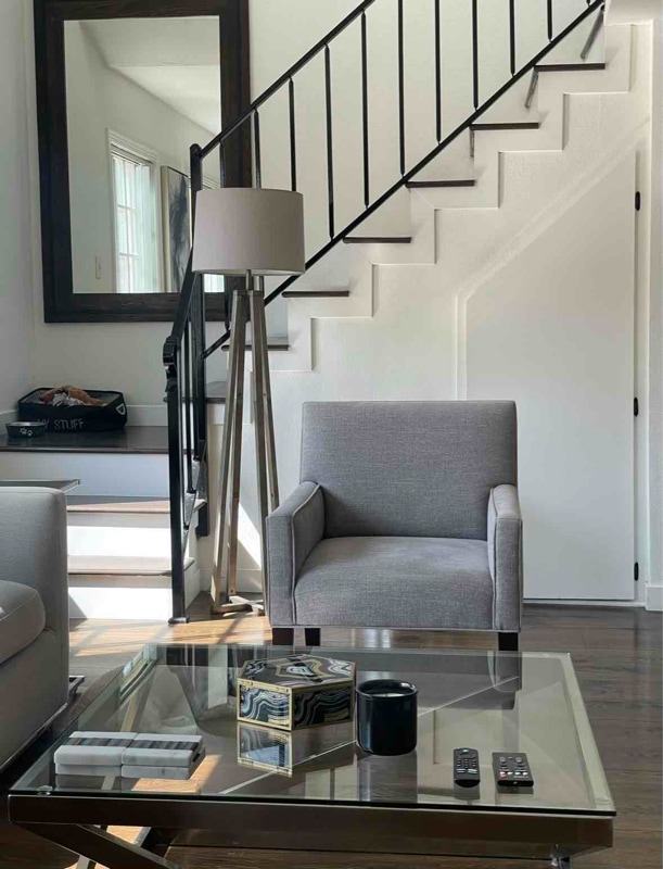 Building Photo - 7349 Balboa Blvd