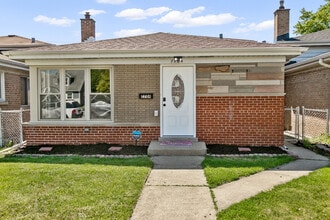 Building Photo - 7704 McVicker Ave