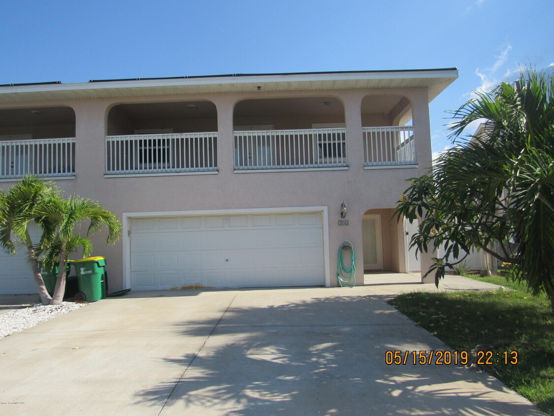 Foto principal - 156 Wilson Ave