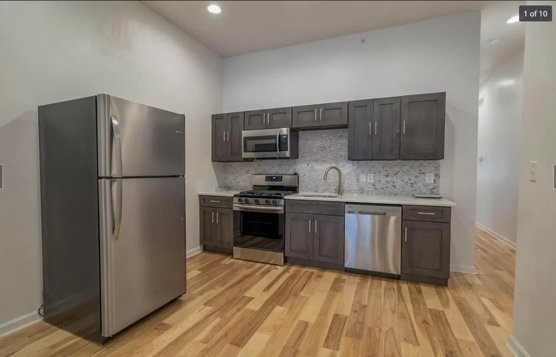 Foto principal - 3621 Spring Garden St