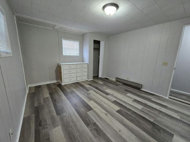 Building Photo - 315 50th Ave Terrace W