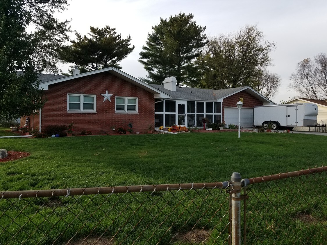 21931 Green River Rd, Colona, IL 61241 House Rental in Colona, IL