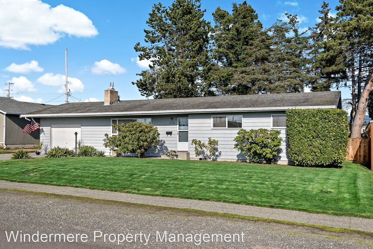 Foto principal - 3 br, 2 bath House - 2330 Nevada St