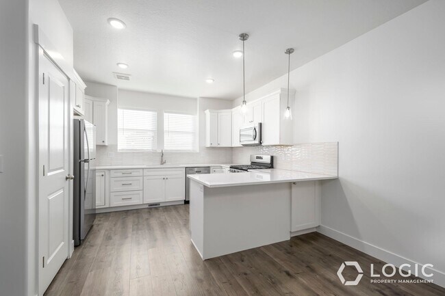 Foto del edificio - Brand New Townhome in Lehi Utah!