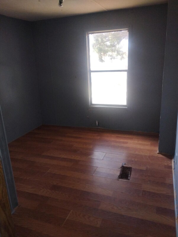 Building Photo - 121 S Pine St