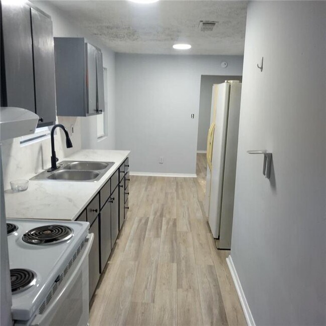 Foto del edificio - 1833 Terry Mill Rd SE