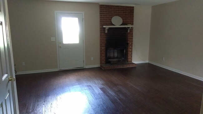 Foto del edificio - Move in READY