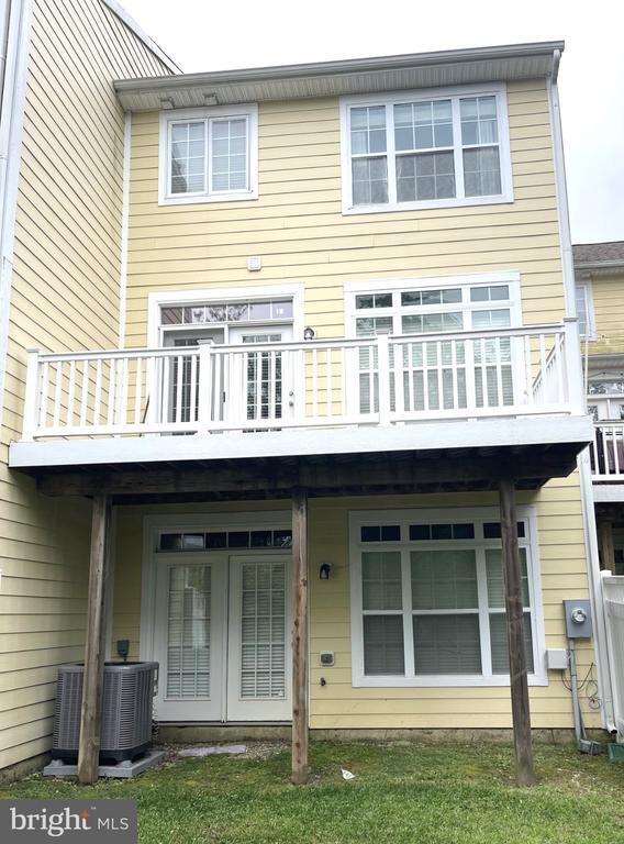 Foto del edificio - 211 Monroe Point Dr