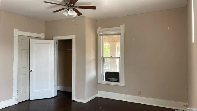 Foto del edificio - 202 Chicago Blvd