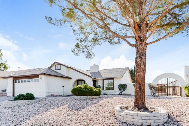 Foto del edificio - 141 Emden Dr