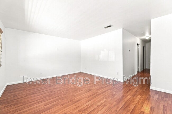Foto del edificio - 3414 6th Ave